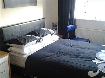 Bay Rooms 达德利 外观 照片